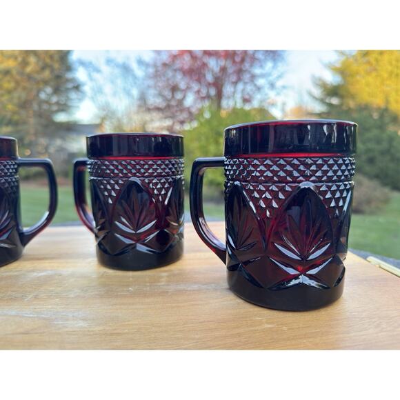 VINTAGE Ruby Red Mugs Luminarc Cristal D'arques France Cup Coffee Tea~ Set Of 4 - Picture 2 of 7